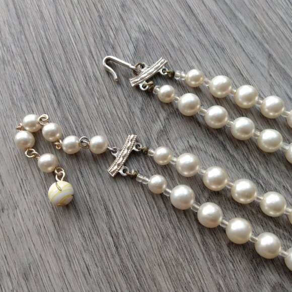 Vintage Faux Pearl Yellow Beaded Necklace Double Strands Rockabilly Retro Glam - Picture 7 of 11